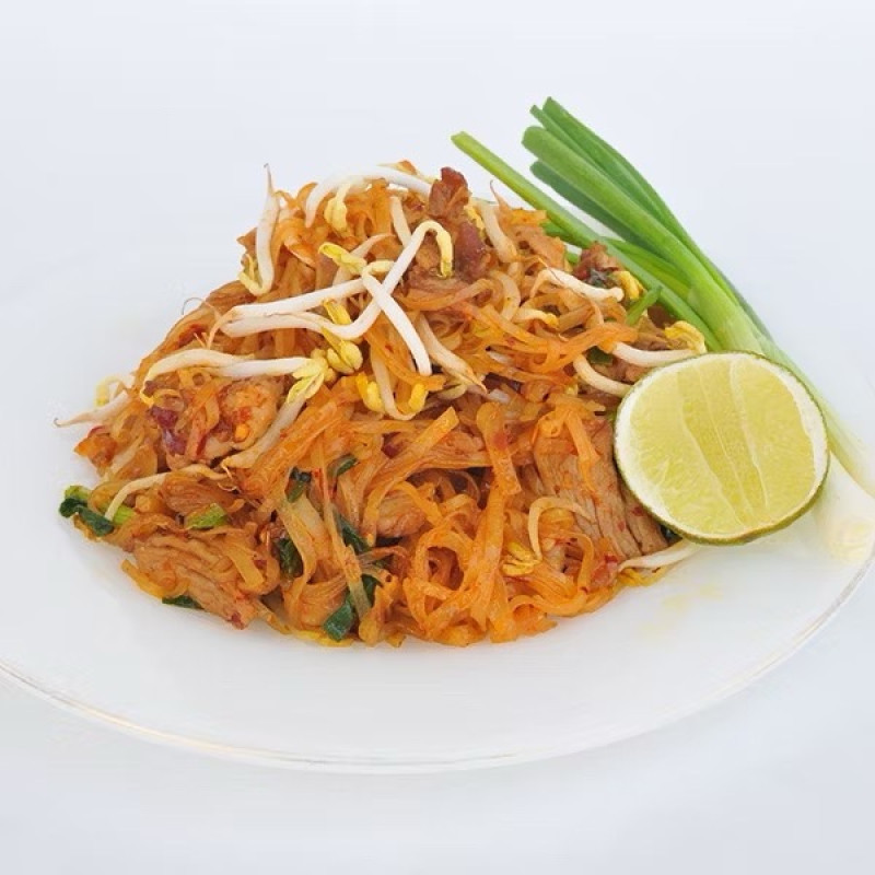 "CHAO SUA"  Pad Thai (200 g.) - ผัดไทย 