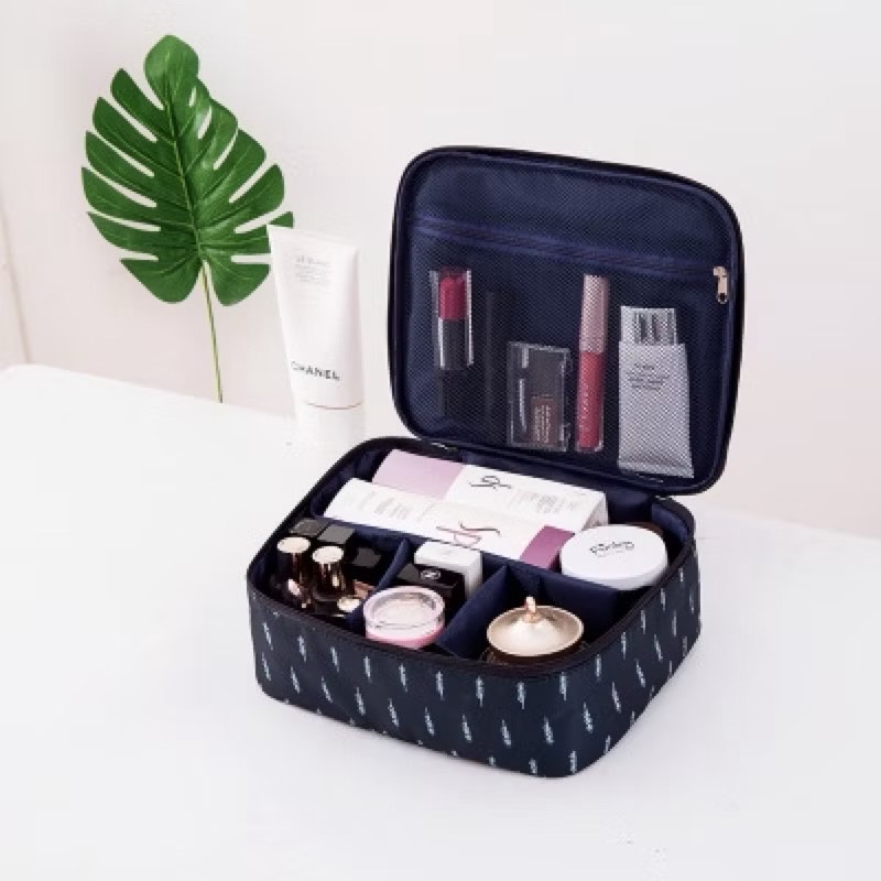 "NO BRAND" Cosmetic Bag (1 pc) - กระเป๋าเครื่องสำอางแบบแบ่งช่อง 