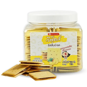"VFOOD" CHEESE CRACKER with Pineapple Jam (700 grams) -  "วีฟู๊ดส์" ซีส แครกเกอร์ ขนมปังซีสไส้สัปปะรด 